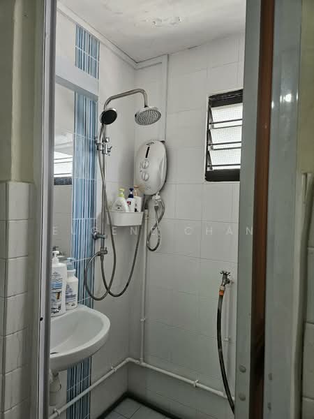 170 Ang Mo Kio Avenue 4, 170 Ang Mo Kio Avenue 4, 2 Bedrooms, 656 sqft, HDB Flat For Sale, by Eugene Chan, 500101045 - PropertyGuru.com.sg
