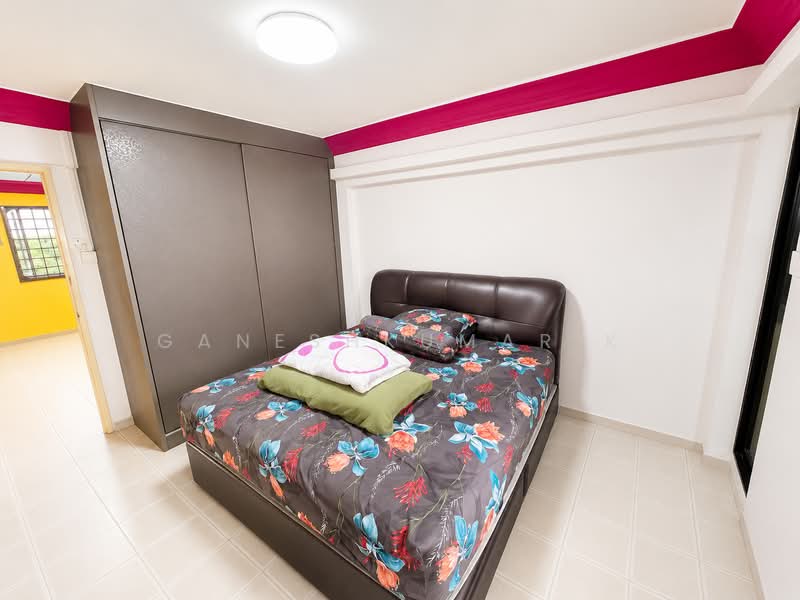 122 Yishun Street 11, 122 Yishun Street 11, 3 Bedrooms, 1,001 sqft, HDB Flat For Sale, by GANESHKUMAR K, 500101058 - Bedroom - PropertyGuru.com.sg