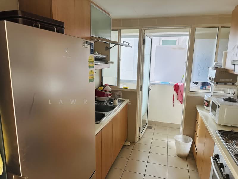 Changi Rise Condo Condominium For Sale at S$ 1,360,000 | PropertyGuru Singapore - Kitchen