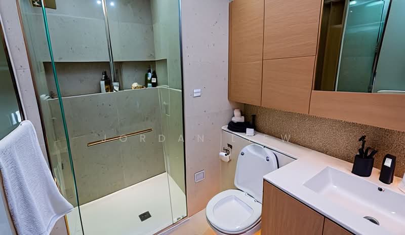 Midtown Modern, 18 Tan Quee Lan Street, 1 Bedroom, 409 sqft, Condominium For Sale, by Jordan Liew, 500101062 - Bathroom - PropertyGuru.com.sg