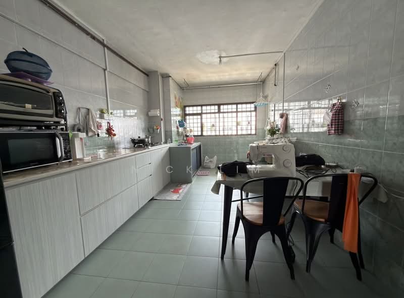 509 Ang Mo Kio Avenue 8, 509 Ang Mo Kio Avenue 8, Room Rental, 150 sqft, HDB Flat For Rent, by Nick Lim, 500101068 - Kitchen - PropertyGuru.com.sg