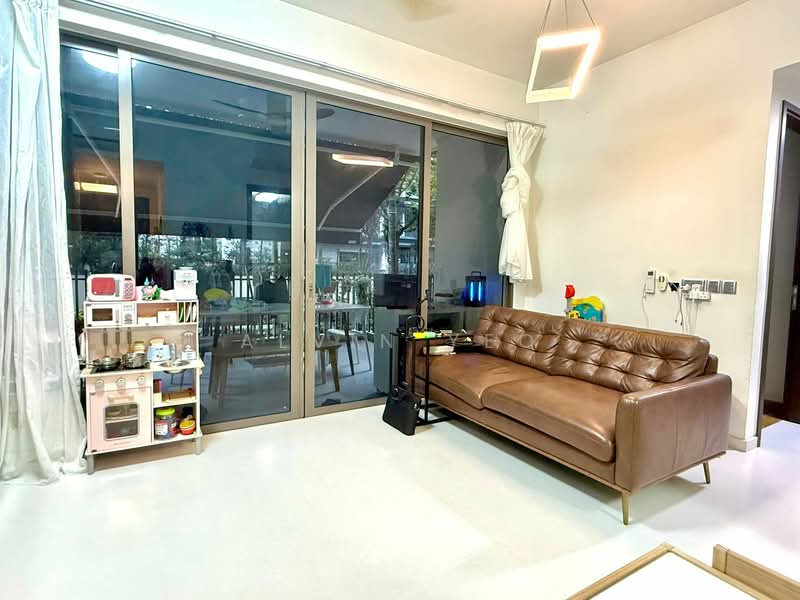 The Inflora, 65 Flora Drive, 2 Bedrooms, 818 sqft, Condominium For Sale, by Alvin Yeo, 500101075 - Living Room - PropertyGuru.com.sg