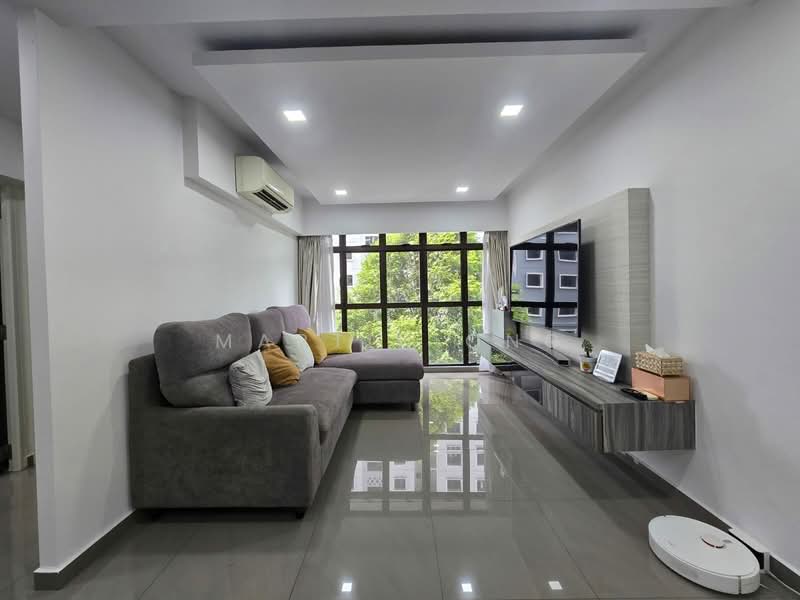 86 Telok Blangah Heights HDB Flat For Sale at S$ 963,000 | PropertyGuru Singapore - Living Room