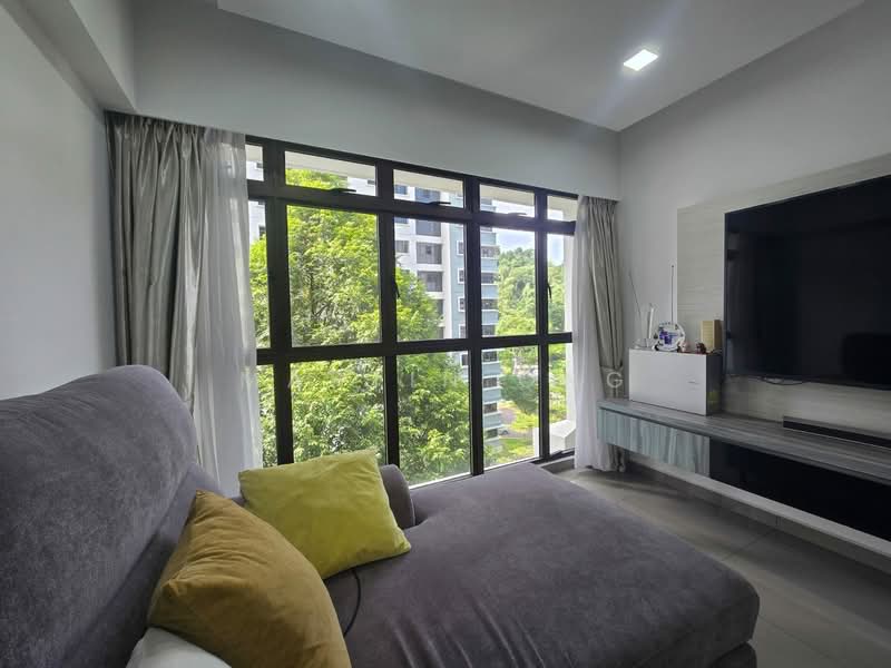 86 Telok Blangah Heights HDB Flat For Sale at S$ 963,000 | PropertyGuru Singapore - Living Room