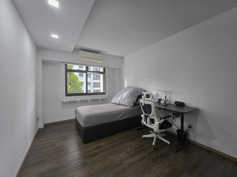 86 Telok Blangah Heights HDB Flat For Sale at S$ 963,000 | PropertyGuru Singapore - Bedroom