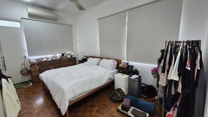 Landed Unit Near Tan Kah Kee MRT, , 5 Bedrooms, 4,001 sqft, Terraced House For Rent, by Raymond Tay, 500101086 - Bedroom - PropertyGuru.com.sg