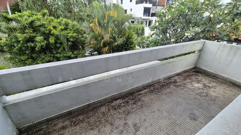 Landed Unit Near Tan Kah Kee MRT, , 5 Bedrooms, 4,001 sqft, Terraced House For Rent, by Raymond Tay, 500101086 - Balcony - PropertyGuru.com.sg