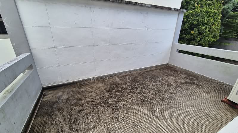 Landed Unit Near Tan Kah Kee MRT, , 5 Bedrooms, 4,001 sqft, Terraced House For Rent, by Raymond Tay, 500101086 - Balcony - PropertyGuru.com.sg