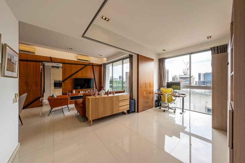 The Wharf Residence, 7 Tong Watt Road, 2 Bedrooms, 1,066 sqft, Condominium For Rent, by Bhavina Kaur, 500101091 - Living Room - PropertyGuru.com.sg