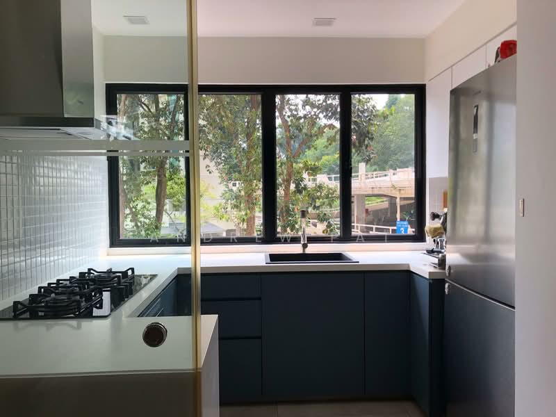Pandan Valley Condominium For Sale at S$ 1,999,999 | PropertyGuru Singapore - Kitchen