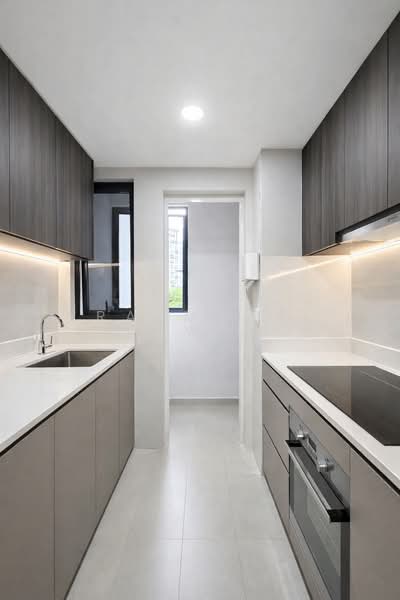Riverfront Residences Condominium For Sale at S$ 2,180,000 | PropertyGuru Singapore - Kitchen
