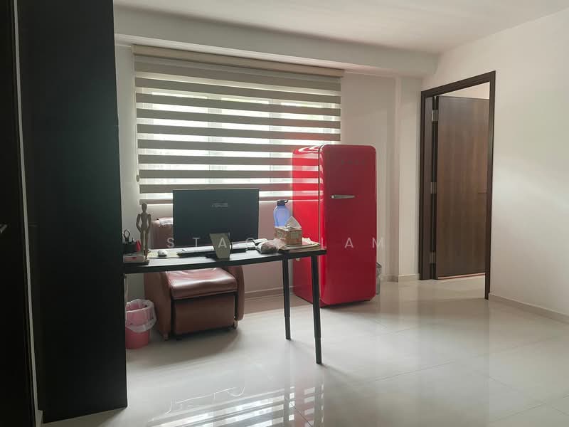 Westwood Park, Westwood Crescent, 5 Bedrooms, 4,415 sqft, Terraced House For Sale, by Stacy Lam, 500101100 - Study - PropertyGuru.com.sg