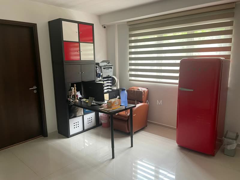 Westwood Park, Westwood Crescent, 5 Bedrooms, 4,415 sqft, Terraced House For Sale, by Stacy Lam, 500101100 - Study - PropertyGuru.com.sg