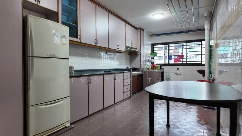 302 Clementi Avenue 4, 302 Clementi Avenue 4, Room Rental, 150 sqft, HDB Flat For Rent, by Timothy Teo, 500101114 - Kitchen - PropertyGuru.com.sg