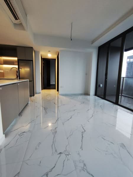 LIV @ MB, 114A Arthur Road, 2 Bedrooms, 861 sqft, Condominium For Sale, by Nigel Wee, 500101119 - Living - PropertyGuru.com.sg