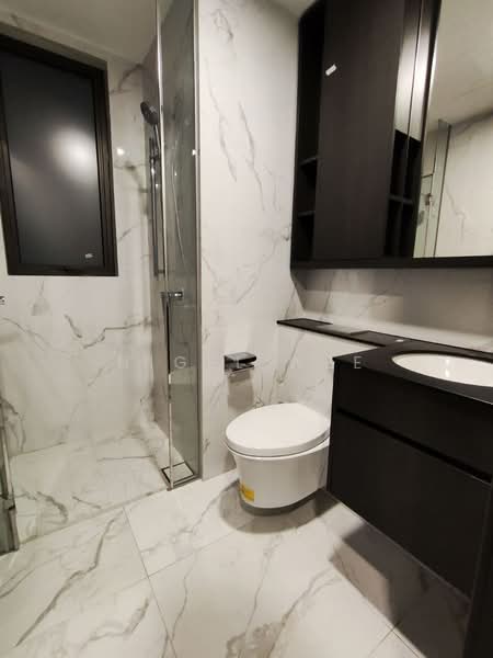 LIV @ MB, 114A Arthur Road, 2 Bedrooms, 861 sqft, Condominium For Sale, by Nigel Wee, 500101119 - Bathroom - PropertyGuru.com.sg