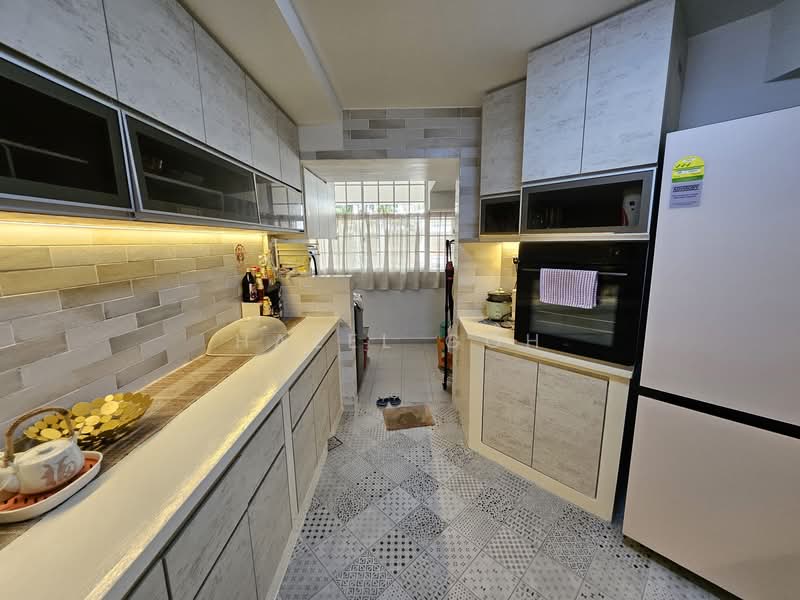 Melville Park, 12 Simei Street 1, 2 Bedrooms, 1,087 sqft, Apartment For Rent, by Hazel Goh, 500101122 - Kitchen - PropertyGuru.com.sg