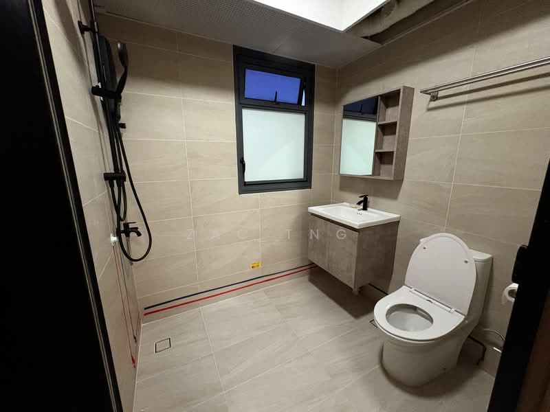 216C Bidadari Park Drive, , 2 Bedrooms, 732 sqft, HDB Flat For Rent, by Zac Tng, 500101130 - Bathroom (Master) - PropertyGuru.com.sg