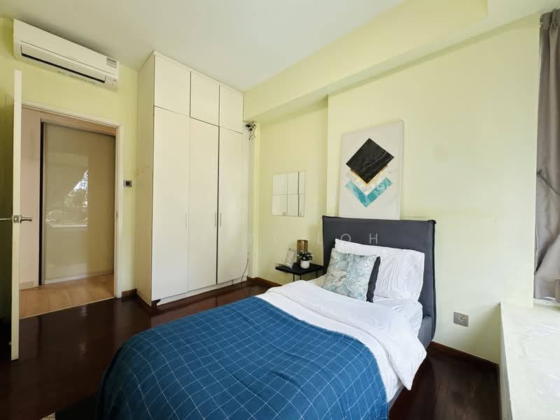 Starville Condominium For Sale at S$ 2,050,000 | PropertyGuru Singapore - Common Bedroom 1