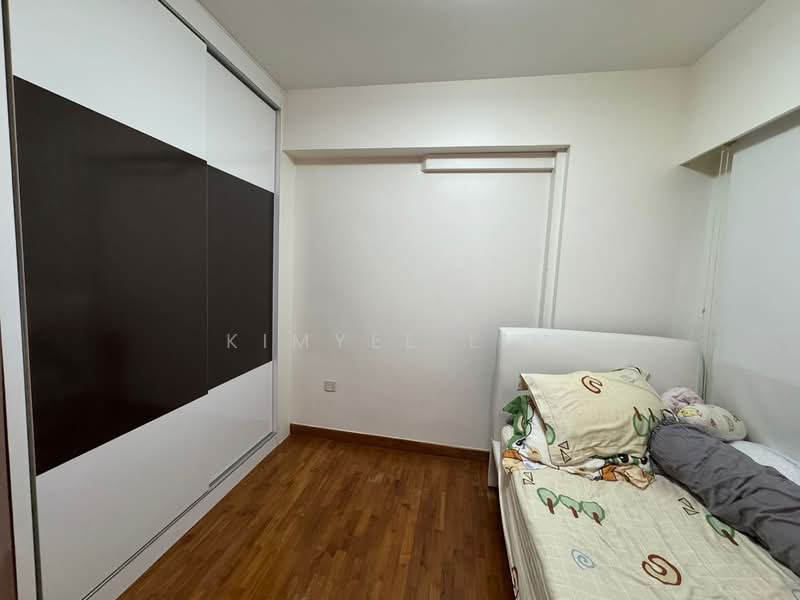 273B Punggol Place HDB Flat For Sale at S$ 730,000 | PropertyGuru Singapore - Bedroom