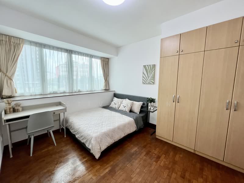 Queens, 16 Stirling Road, Room Rental, 200 sqft, Condominium For Rent, by Steve Voon, 500101145 - Bedroom - PropertyGuru.com.sg