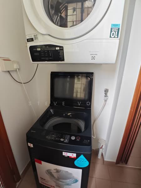 Queens, 16 Stirling Road, Room Rental, 200 sqft, Condominium For Rent, by Steve Voon, 500101145 - PropertyGuru.com.sg