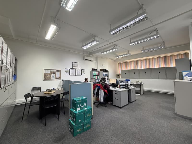 Cendex Centre, 120 Lower Delta Road, 1,098 sqft, Light Industrial (B1) For Sale, by Marc Lee, 500101146 - Interior - CommercialGuru.com.sg