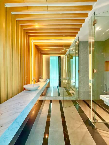 Ocean Drive, Ocean Drive, 5 Bedrooms, 8,000 sqft, Detached House For Rent, by CHERMAINE Koh Lay Cheng, 500101151 - Bathroom - PropertyGuru.com.sg