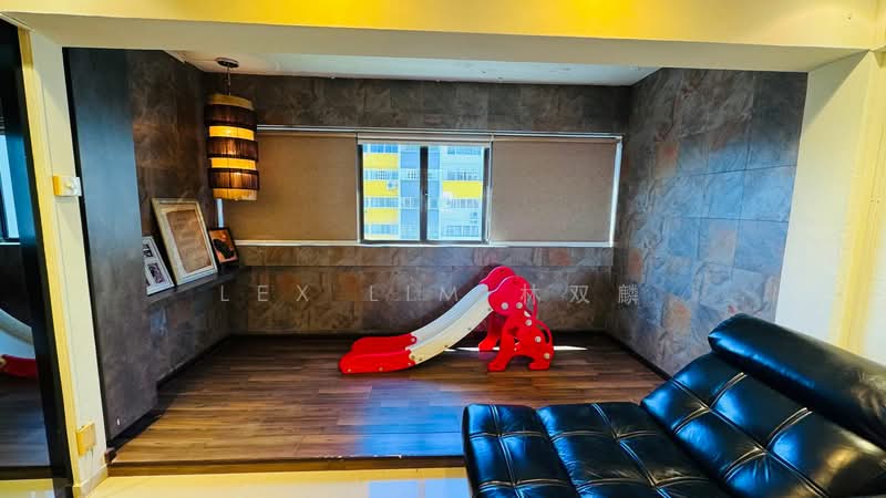 846 Sims Avenue, 846 Sims Avenue, 3 Bedrooms, 1,528 sqft, HDB Flat For Sale, by Lex Lim 林双麟, 500101154 - Living Room - PropertyGuru.com.sg