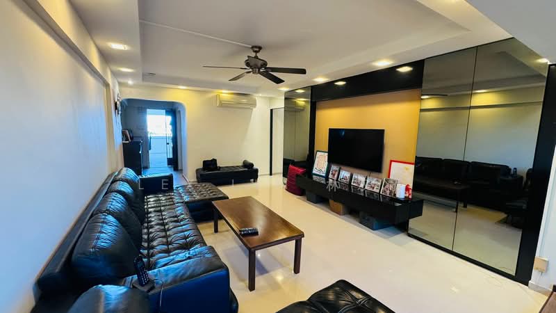 846 Sims Avenue, 846 Sims Avenue, 3 Bedrooms, 1,528 sqft, HDB Flat For Sale, by Lex Lim 林双麟, 500101154 - Living Room - PropertyGuru.com.sg