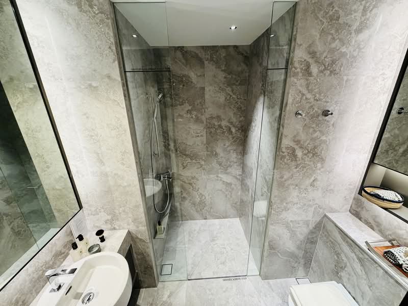 MEYER BLUE Condominium For Sale at S$ 4,588,000 | PropertyGuru Singapore - Bathroom