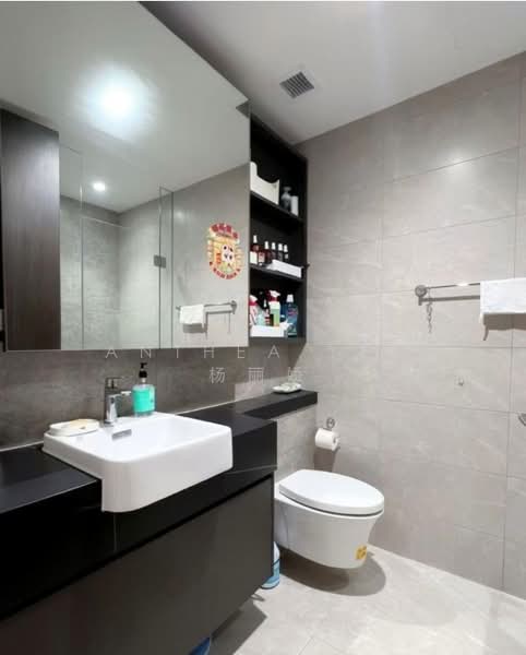 Parc Clematis, 8F Jalan Lempeng, 2 Bedrooms, 743 sqft, Condominium For Rent, by Anthea Yeo 杨丽娇, 500101169 - Bathroom - PropertyGuru.com.sg