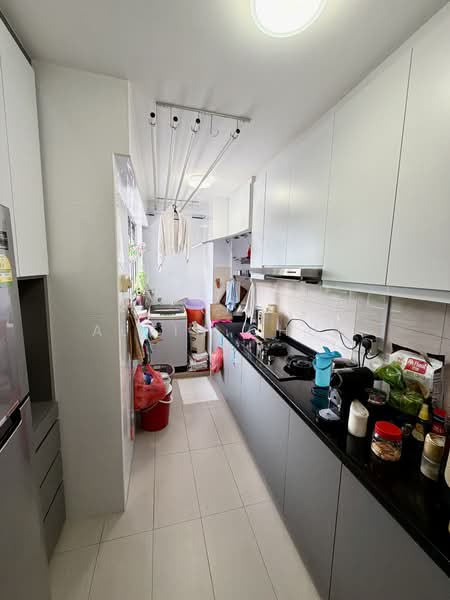 460B Bukit Batok West Avenue 9, 460B Bukit Batok West Avenue 9, 1 Bedroom, 517 sqft, HDB Flat For Rent, by Alvin Chua, 500101171 - Kitchen - PropertyGuru.com.sg