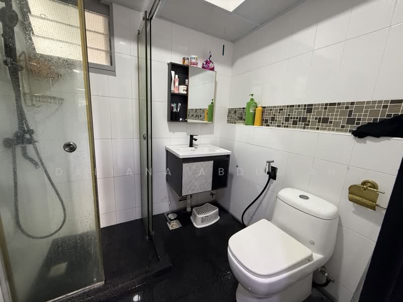 326C Anchorvale Road, 326C Anchorvale Road, 3 Bedrooms, 1,205 sqft, HDB Flat For Sale, by Daliana Abdullah, 500101188 - Bathroom - PropertyGuru.com.sg