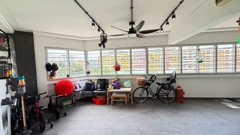 202 Tampines Street 21 HDB Flat For Sale at S$ 830,000 | PropertyGuru Singapore - Interior