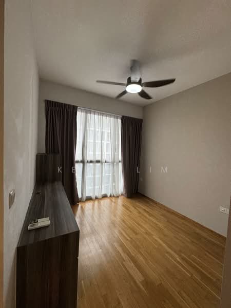 Botanique at Bartley, 227 Upper Paya Lebar Road, 3 Bedrooms, 926 sqft, Condominium For Sale, by Kelly Lim, 500101206 - Master Bedroom - PropertyGuru.com.sg