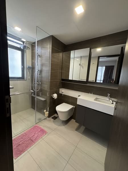 Botanique at Bartley, 227 Upper Paya Lebar Road, 3 Bedrooms, 926 sqft, Condominium For Sale, by Kelly Lim, 500101206 - Bathroom - PropertyGuru.com.sg