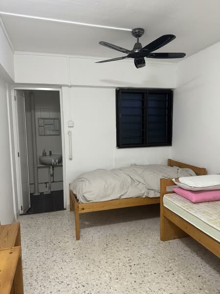 122 Paya Lebar Way, 122 Paya Lebar Way, 2 Bedrooms, 980 sqft, HDB Flat For Rent, by Mindy Tay, 500101212 - Bedroom - PropertyGuru.com.sg