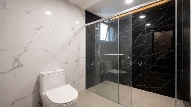 The Rivervale, 1 Rivervale Link, 3 Bedrooms, 1,259 sqft, Condominium For Sale, by Ian Yijie Teo, 500101213 - Bathroom - PropertyGuru.com.sg