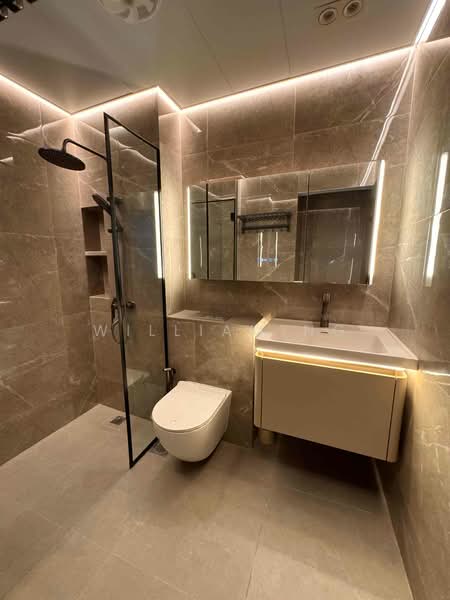 The Plaza, 7500A Beach Road, Room Rental, 148 sqft, Apartment For Rent, by William Ng, 500101247 - Common Bathroom - PropertyGuru.com.sg