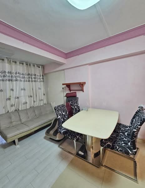 For Sale - 269A Queen Street