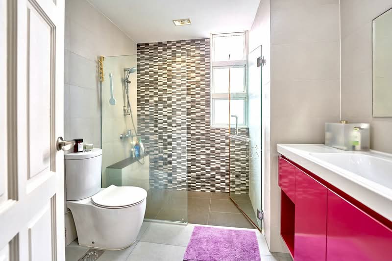 Burgundy Hill, Burgundy Crescent, 5 Bedrooms, 3,638 sqft, Semi-Detached House For Sale, by Serene Goh, 500101263 - Bathroom - PropertyGuru.com.sg