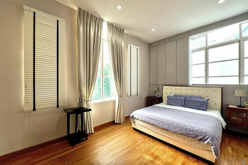 Burgundy Hill, Burgundy Crescent, 5 Bedrooms, 3,638 sqft, Semi-Detached House For Sale, by Serene Goh, 500101263 - Bedroom - PropertyGuru.com.sg