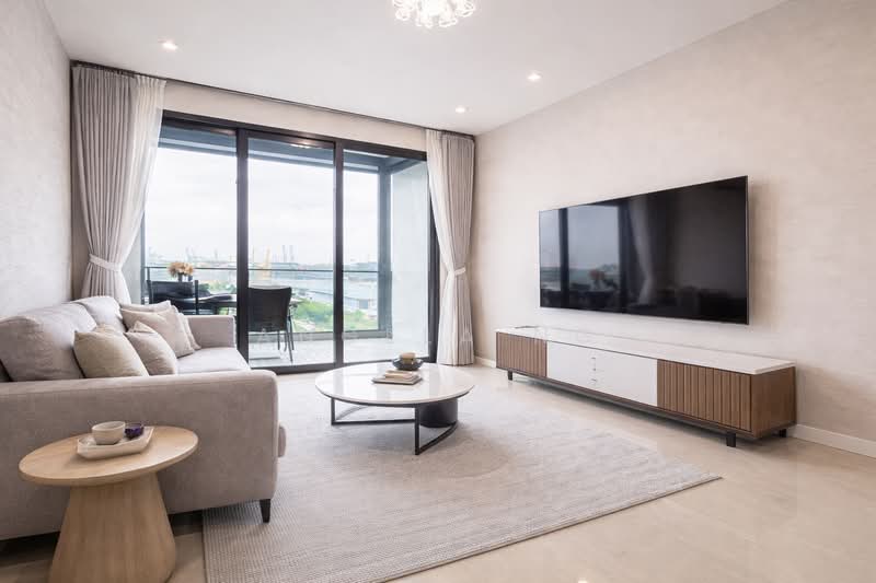 Avenue South Residence, 13 Silat Avenue, 2 Bedrooms, 689 sqft, Condominium For Sale, by Angela Ng, 500101264 - Living Room - PropertyGuru.com.sg