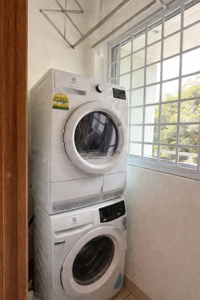 The Spectrum, 501 Pasir Panjang Road, 2 Bedrooms, 958 sqft, Condominium For Sale, by Joycelyn Wong 黄琪棋, 500101277 - Interior - PropertyGuru.com.sg