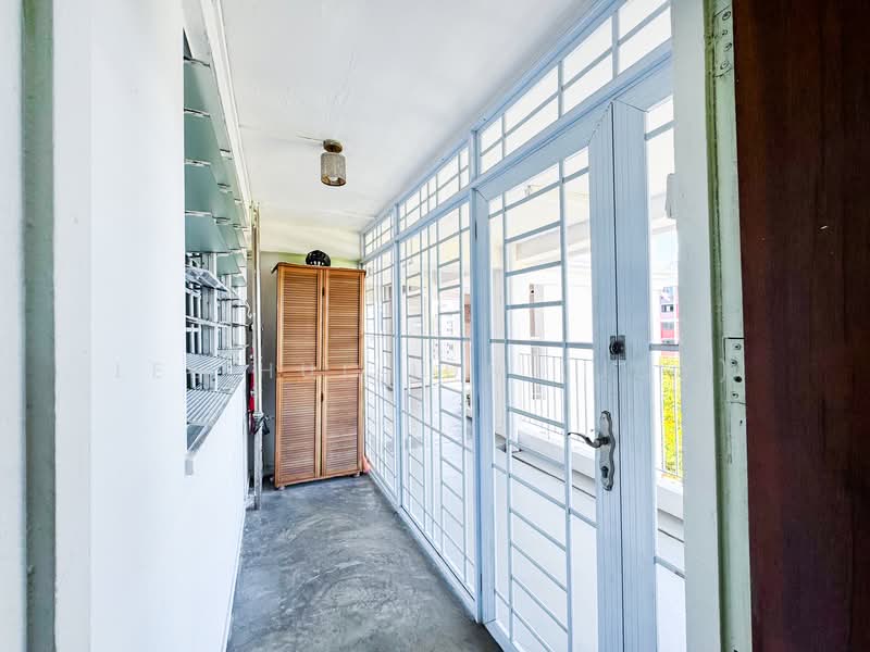 14 Kampong Arang Road HDB Flat For Sale at S$ 818,888 | PropertyGuru Singapore - Extra recess area