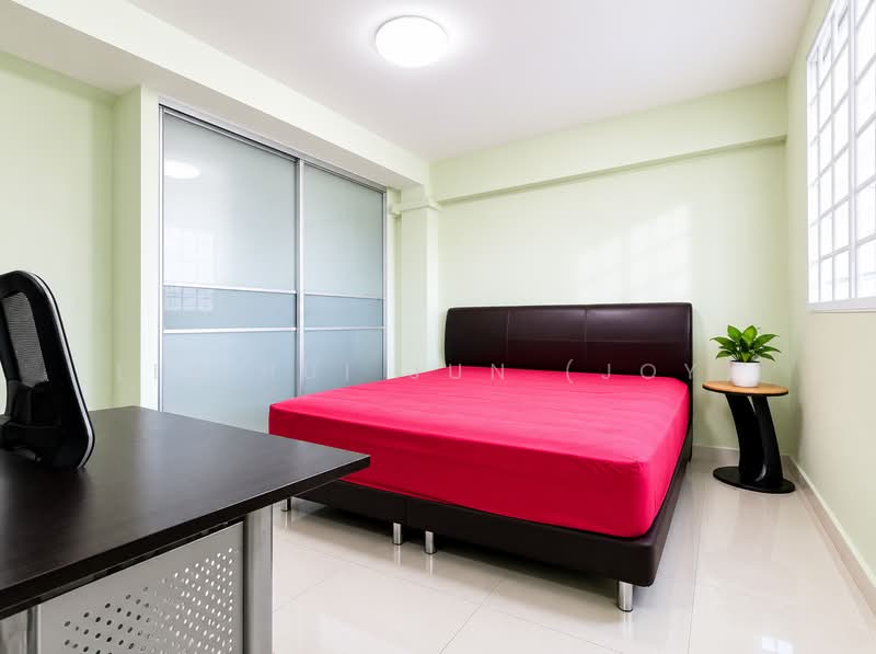 14 Kampong Arang Road, 14 Kampong Arang Road, 3 Bedrooms, 1,152 sqft, HDB Flat For Sale, by Lee Hui Jun (Joy), 500101284 - Bedroom - PropertyGuru.com.sg