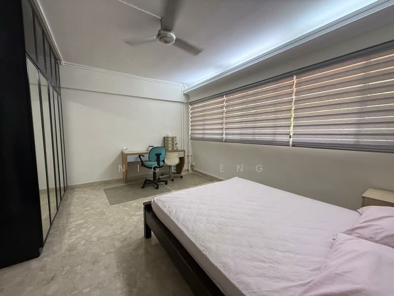 524 Bukit Batok Street 52, 524 Bukit Batok Street 52, 4 Bedrooms, 1,572 sqft, HDB Flat For Sale, by Nigel Eng, 500101286 - Bedroom - PropertyGuru.com.sg