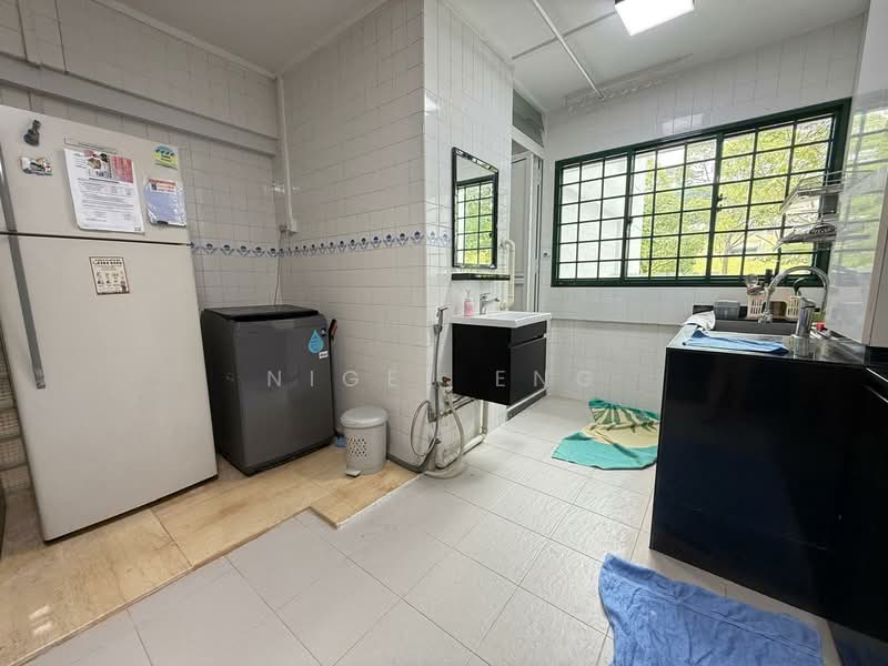 524 Bukit Batok Street 52, 524 Bukit Batok Street 52, 4 Bedrooms, 1,572 sqft, HDB Flat For Sale, by Nigel Eng, 500101286 - Kitchen - PropertyGuru.com.sg