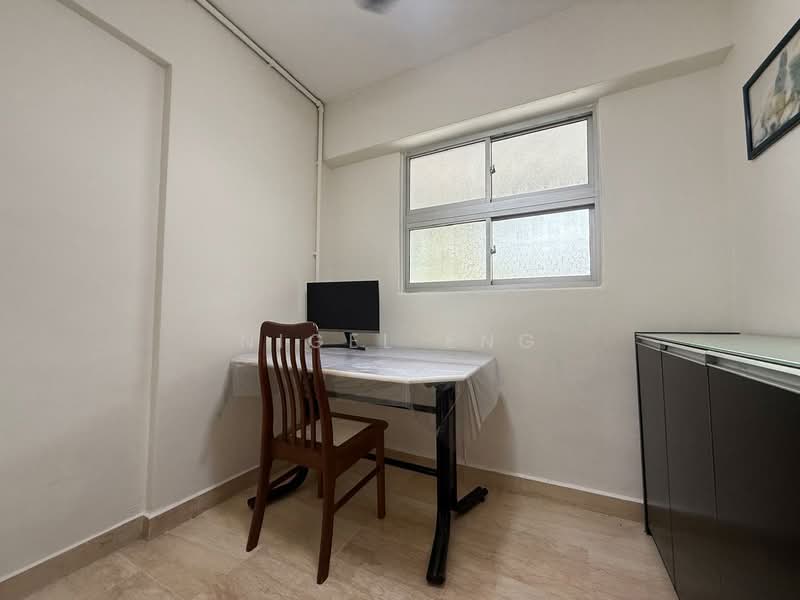 524 Bukit Batok Street 52, 524 Bukit Batok Street 52, 4 Bedrooms, 1,572 sqft, HDB Flat For Sale, by Nigel Eng, 500101286 - Study - PropertyGuru.com.sg